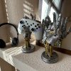 02af5e47-33e2-43a8-9903-880a09788959.jpg Cyberpunk Controller Stand – حامل عصري بتصميم سايبربانك ثلاثي الأبعاد