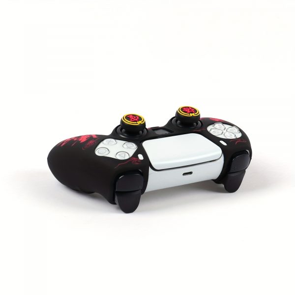 3137e8b8-c9ab-41de-9cf6-e30507bdba25.jpg غطاء يد تحكم PS5 من RALAN – سيليكون ناعم مع قبعات عصا التحكم