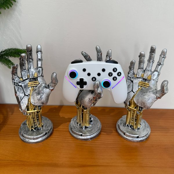 8e14c7d3-bc6b-4b64-957c-7a685716a9d9.jpg Cyberpunk Controller Stand – حامل عصري بتصميم سايبربانك ثلاثي الأبعاد