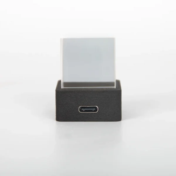 S172678438a8c4d3d91ae60da7fcba1839-1.webp GeekMagic HelloCubic-Lite — ساعة رقمية ذكية بتصميم هولوجرافي