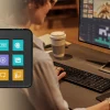 S42e346a2059b4655ba96138507e72f56p-1.webp FIFINE D6 Mini Keyboard – لوحة ماكرو احترافية بـ 15 زر مخصص