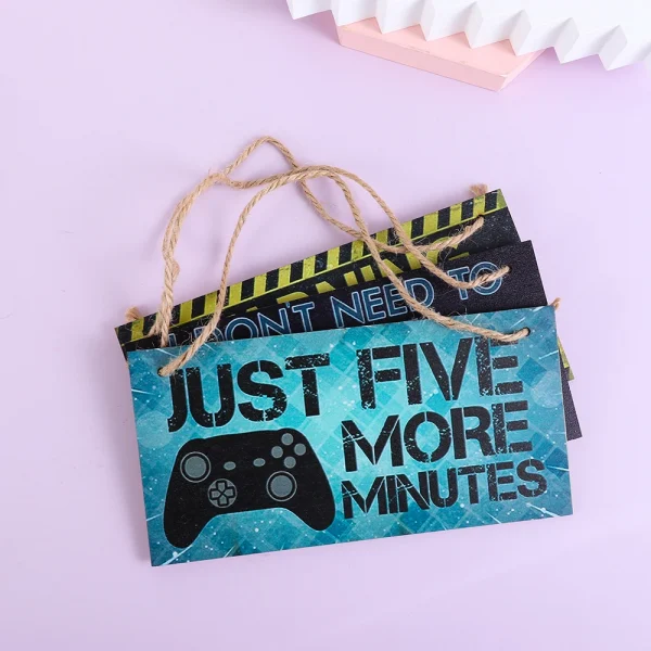 S9d74f0c09b1e4578987a7f20faa9480e1-2.webp لوحة خشبية لغرفة الألعاب – "Do Not Disturb – I’m Gamer"