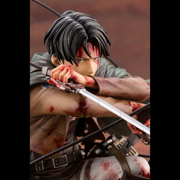 da916bb3-7224-432e-bb54-a75ad15e4b84.jpg Levi – Attack on Titan Collectible Figure